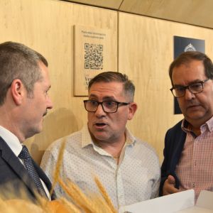 D. Mariano de Paco con Horno Conejo y el alcalde de Morata de Tajuña